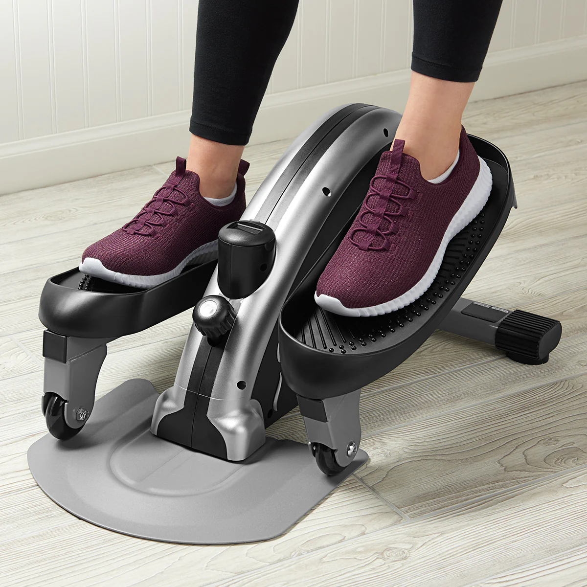 Compact Elliptical Trainer