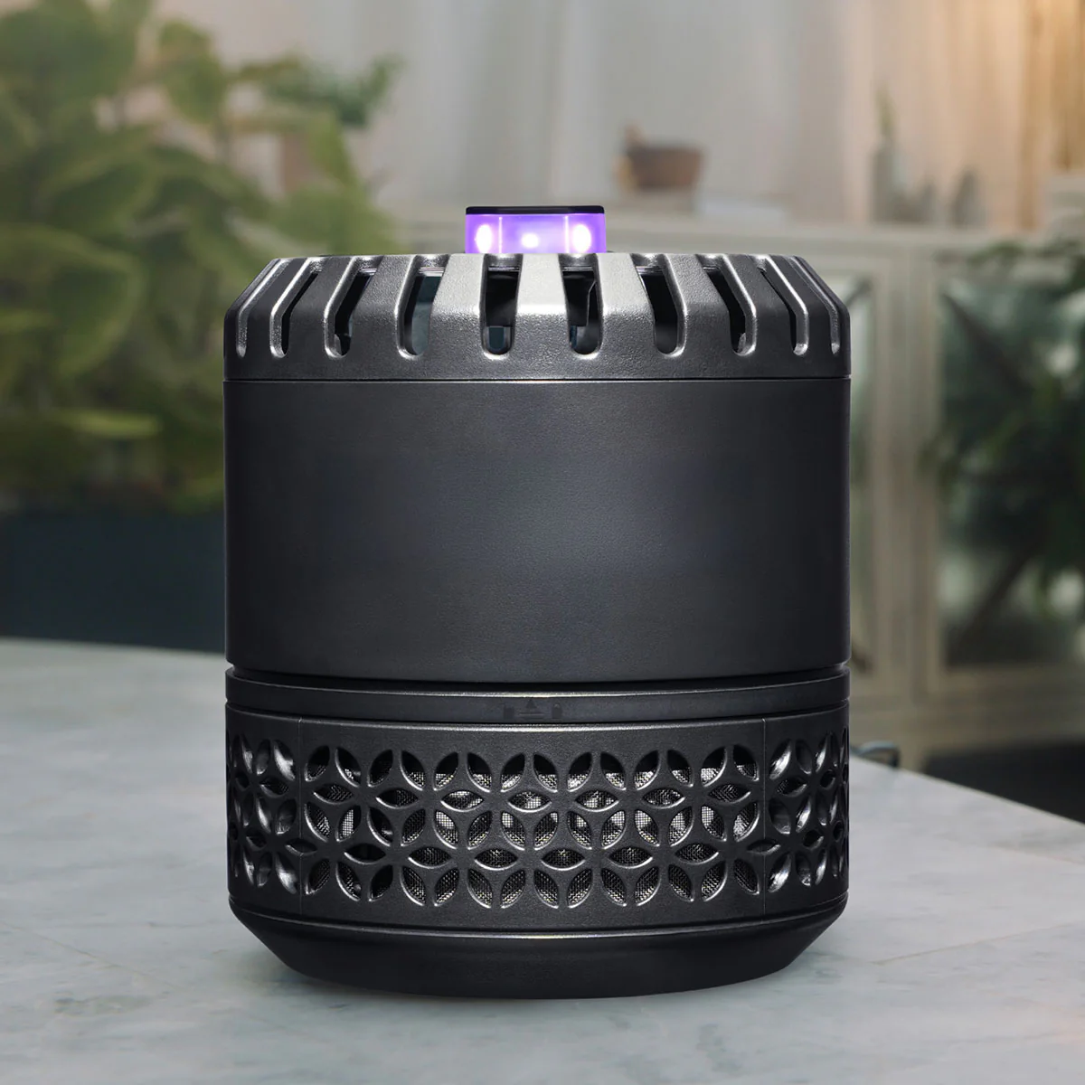 LED Indoor Flying Insect Trap - Image 10