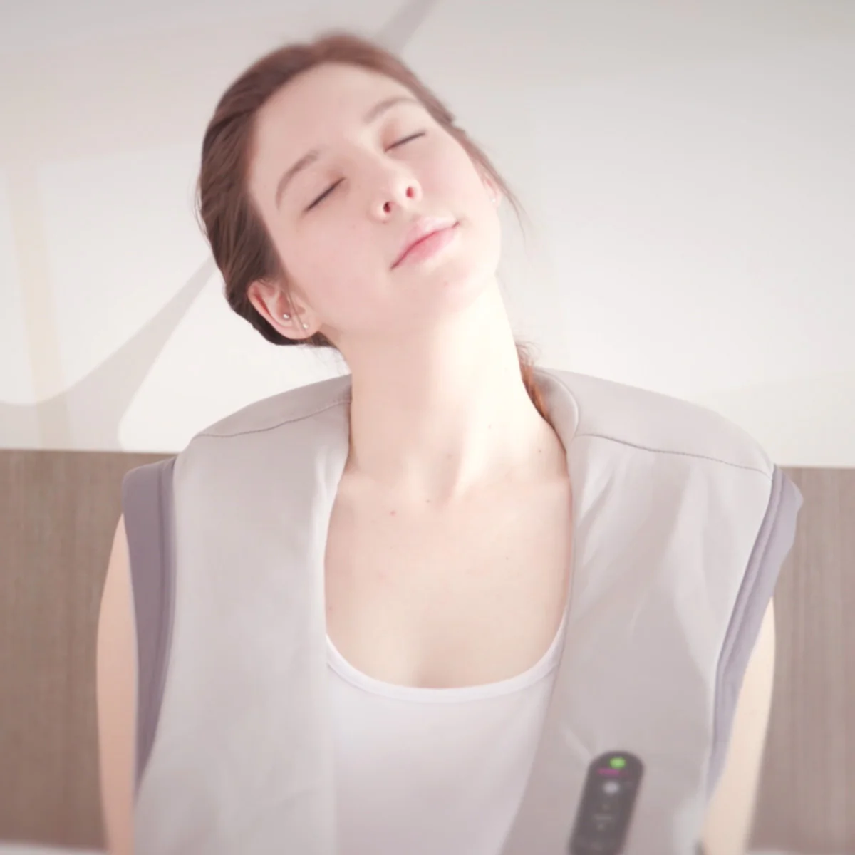 Neck and Shoulder Massager - Image 7